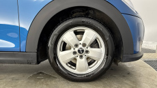 MINI Hatchback 1.5 Cooper Classic Premium 5dr Petrol Hatchback